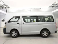 Toyota HIACE лот № 30172 оценка 3.5  с аукциона в Японии 3