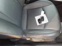 Toyota Prius лот № 30094 оценка 4  с аукциона в Японии 9