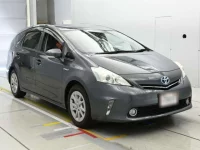 Toyota PRIUS ALPHA лот № 30044 оценка 4  с аукциона в Японии 4