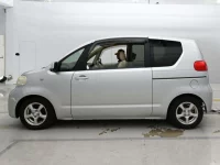 Toyota PORTE лот № 10066 оценка R  с аукциона в Японии 3