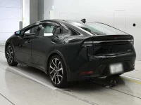 Toyota PRIUS PHV лот № 36067 оценка 4.5  с аукциона в Японии 5