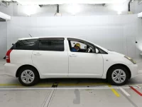 Toyota WISH лот № 10036 оценка 3.5  с аукциона в Японии 2
