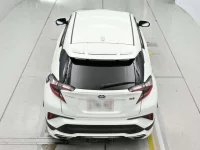 Toyota C-HR лот № 30067 оценка 4  с аукциона в Японии 7