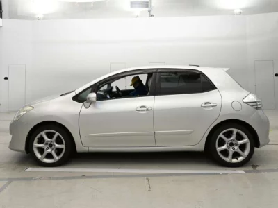 Toyota Blade