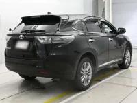 Toyota HARRIER лот № 30002 оценка 3.5  с аукциона в Японии 1