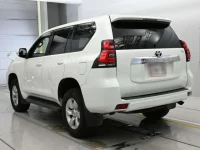 Toyota LAND CRUISER PRADO лот № 30231 оценка 4  с аукциона в Японии 5