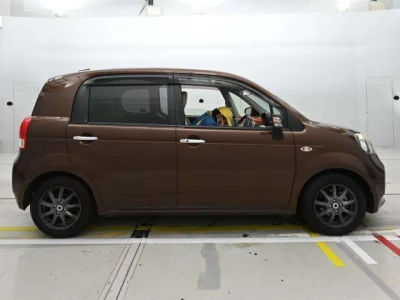 Toyota PORTE