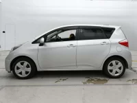 Toyota RACTIS лот № 30088 оценка 3.5  с аукциона в Японии 3