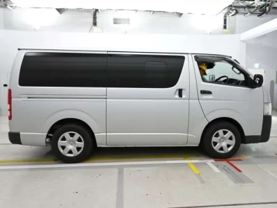 Toyota RegiusAce