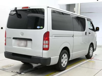 Toyota RegiusAce