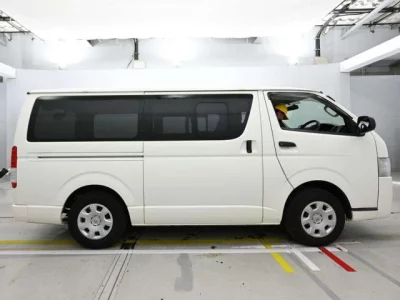 Toyota RegiusAce