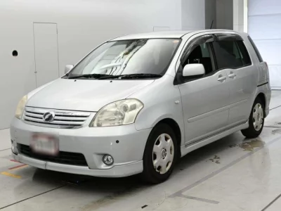 Toyota RAUM