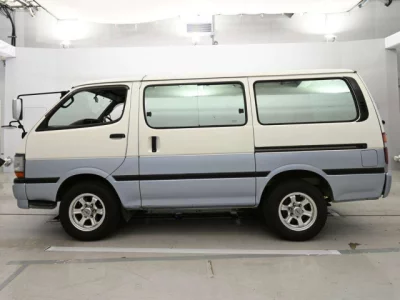 Toyota REGIUS ACE VAN