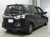 Toyota SIENTA лот № 30047 оценка 4  с аукциона в Японии 1