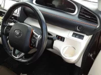Toyota SIENTA лот № 30179 оценка R  с аукциона в Японии 8