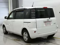 Toyota SIENTA лот № 90139 оценка 3  с аукциона в Японии 5