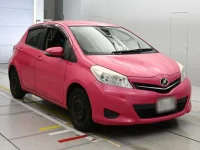 Toyota VITZ лот № 30014 оценка 3  с аукциона в Японии 4