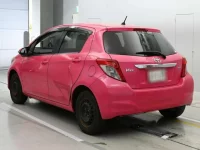 Toyota VITZ лот № 30014 оценка 3  с аукциона в Японии 5