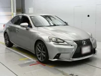 Lexus IS лот № 30167 оценка 3.5  с аукциона в Японии 4