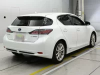 Lexus CT лот № 30195 оценка 3.5  с аукциона в Японии 1