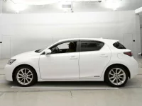 Lexus CT лот № 30195 оценка 3.5  с аукциона в Японии 3