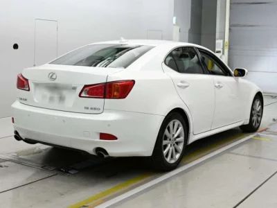 Lexus IS  с аукциона в Японии