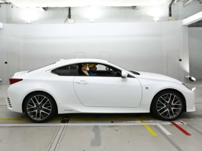 Lexus RC