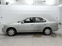 Nissan SUNNY лот № 30221 оценка R  с аукциона в Японии 3