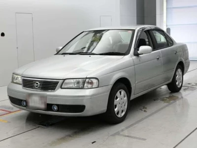 Nissan SUNNY  с аукциона в Японии