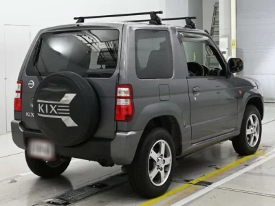 Nissan Kix
