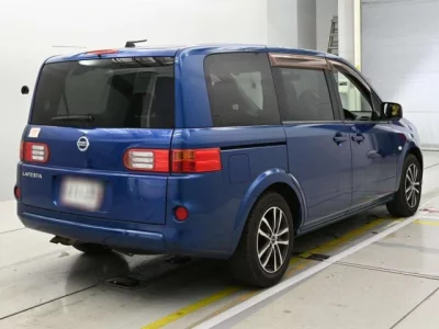 Nissan Lafesta