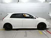 Toyota COROLLA RUNX лот № 10045 оценка 3.5  с аукциона в Японии 2