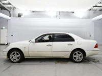 Toyota CELSIOR лот № 90251 оценка R  с аукциона в Японии 3