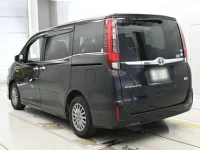 Toyota ESQUIRE лот № 30366 оценка 3.5  с аукциона в Японии 5