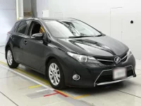 Toyota AURIS лот № 11025 оценка 3  с аукциона в Японии 4