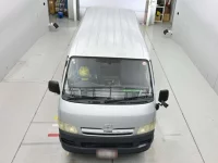 Toyota HIACE VAN лот № 90342 оценка RA  с аукциона в Японии 6