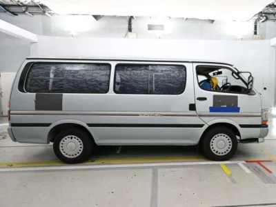 Toyota HIACE VAN  с аукциона в Японии