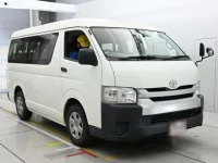 Toyota HIACE лот № 30390 оценка RA  с аукциона в Японии 4
