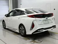 Toyota PRIUS PHV лот № 30330 оценка 3.5  с аукциона в Японии 5