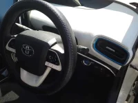 Toyota PRIUS PHV лот № 30330 оценка 3.5  с аукциона в Японии 8