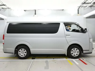 Toyota RegiusAce