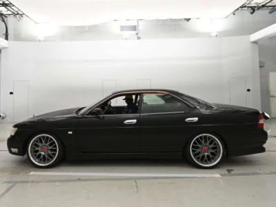 Nissan LAUREL  с аукциона в Японии
