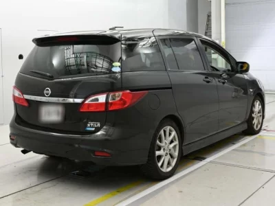 Nissan LAFESTA  с аукциона в Японии