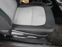 Toyota IQ лот № 33267 оценка 4  с аукциона в Японии 9