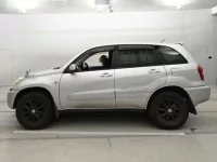 Toyota RAV4 лот № 30481 оценка 3  с аукциона в Японии 3