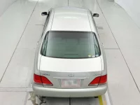 Toyota CROWN лот № 30492 оценка 3.5  с аукциона в Японии 7