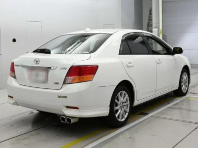 Toyota ALLION  с аукциона в Японии