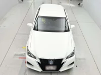 Toyota CROWN лот № 30378 оценка 4  с аукциона в Японии 6