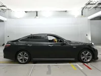 Toyota CROWN лот № 30451 оценка 4  с аукциона в Японии 2