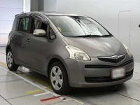 Toyota RACTIS лот № 90291 оценка 3.5  с аукциона в Японии 4